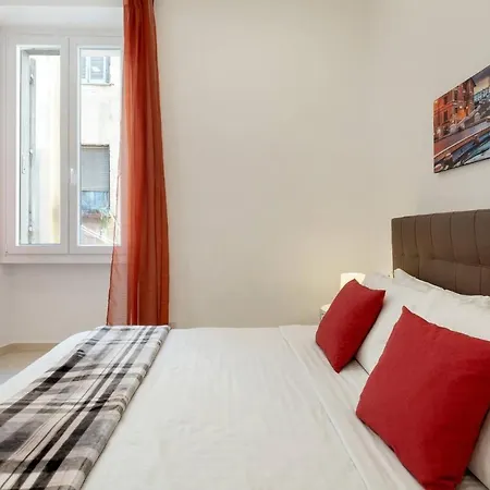 Iflat Lovely And Bright 2 Bed Flat Near Termini